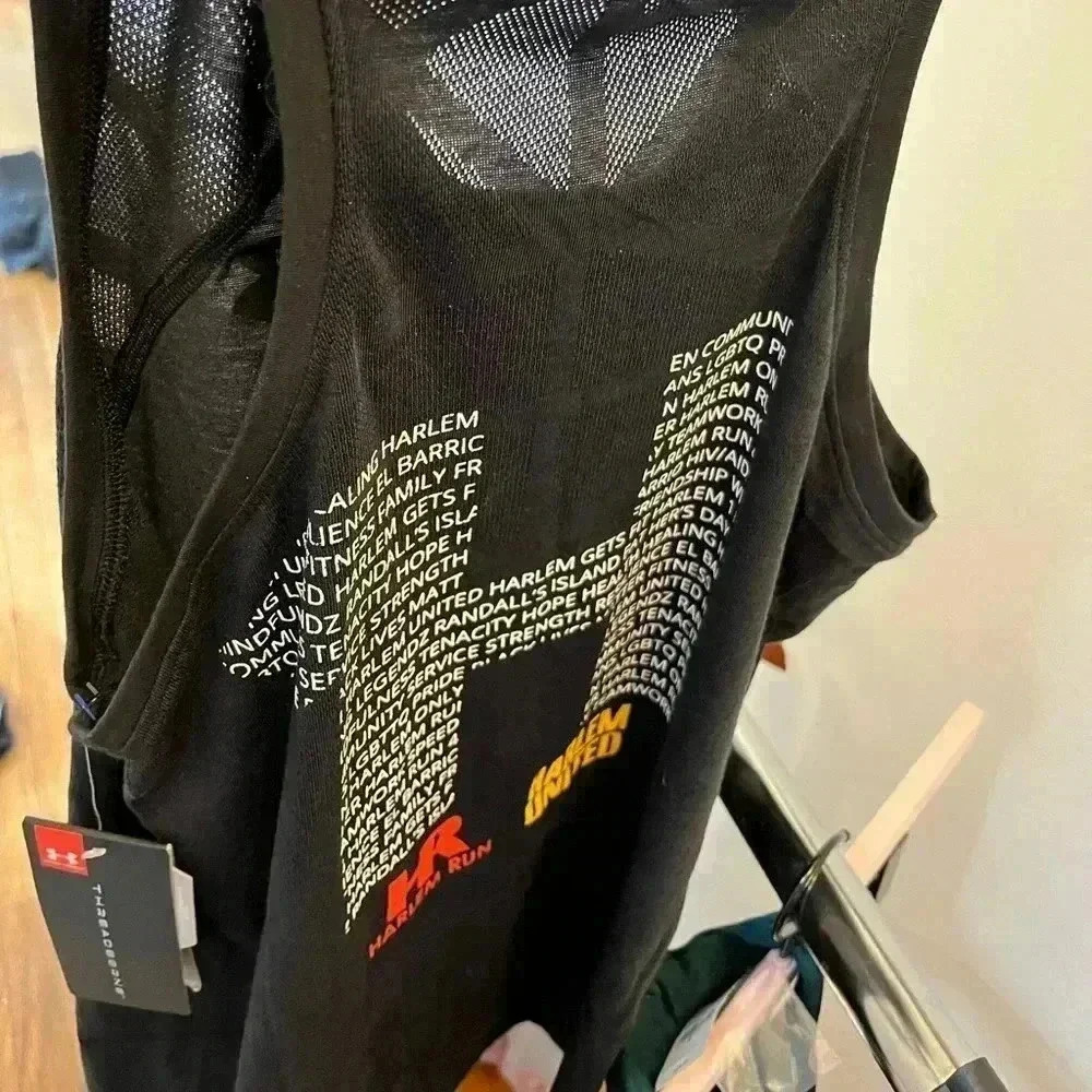 NWT Under Armour Men’s Harlem Run Mesh Tank Black S - Picture 3 of 6